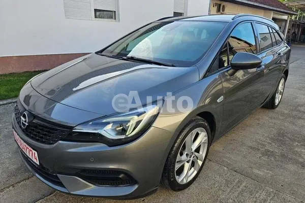 Opel Astra K — polovni automobil