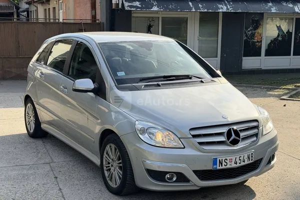 Mercedes Benz B 200 — polovni automobil