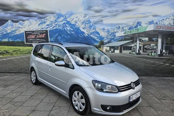 Volkswagen Touran — polovni automobil