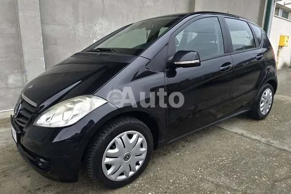 Mercedes Benz A 180 — polovni automobil