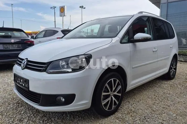 Volkswagen Touran — polovni automobil