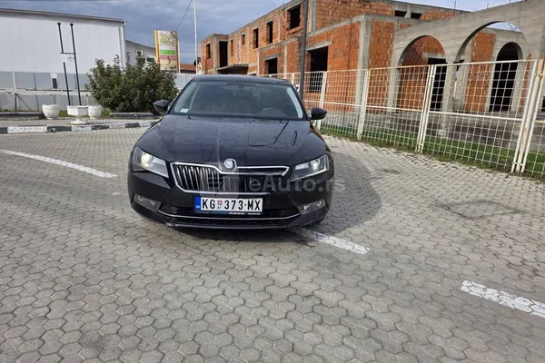 Škoda Superb — polovni automobil