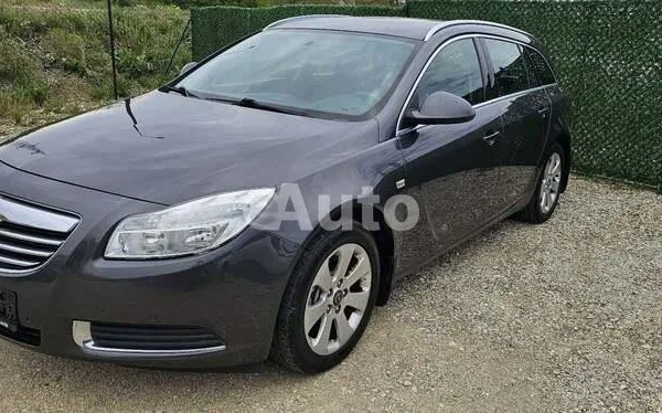 Opel Insignia — polovni automobil