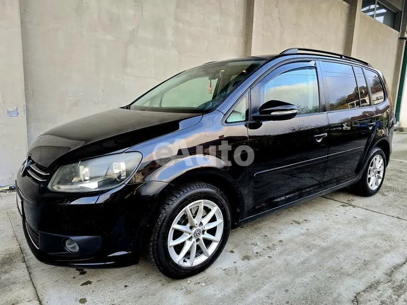 Volkswagen Touran — polovni automobil