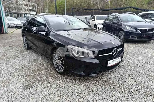 Mercedes Benz CLA 180 — polovni automobil