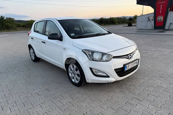 Hyundai i20 — polovni automobil