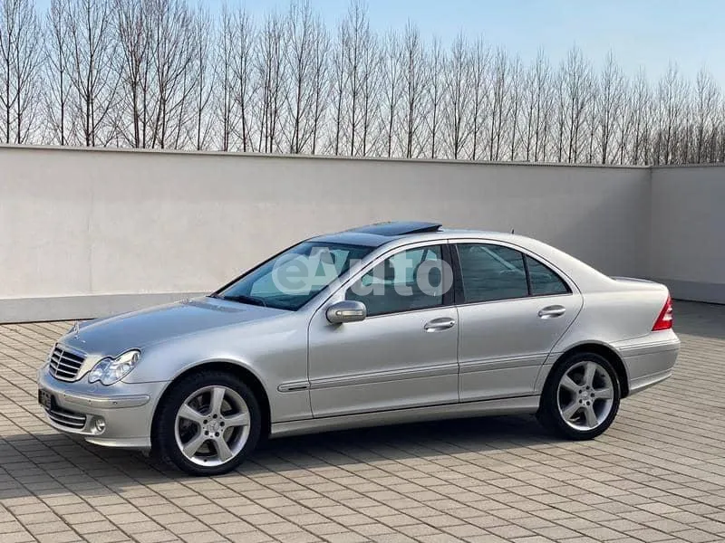 Mercedes Benz C 350 — polovni automobil