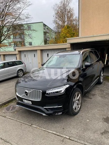 Volvo XC90 — polovni automobil