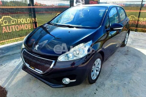 Peugeot 208 — polovni automobil
