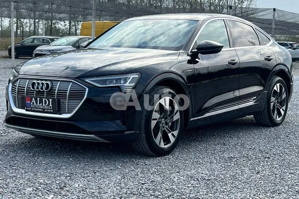 Audi e-tron — polovni automobil