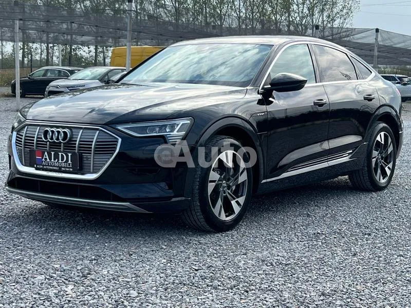Audi e-tron — polovni automobil
