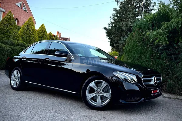 Mercedes Benz E 200 — polovni automobil