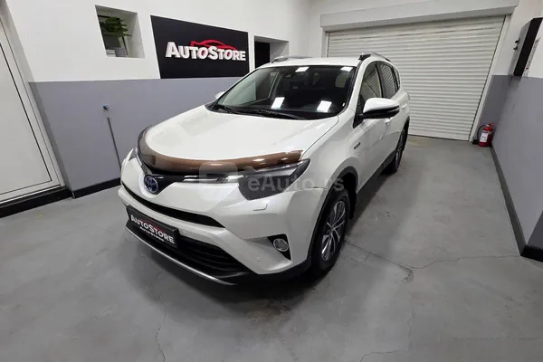 Toyota RAV 4 — polovni automobil