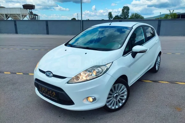 Ford Fiesta — polovni automobil, oglas