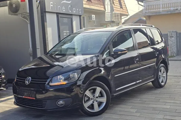Volkswagen Touran — polovni automobil