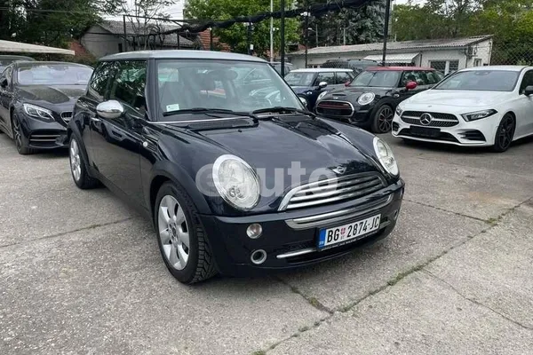 MINI Cooper — polovni automobil
