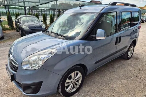 Opel Combo — polovni automobil