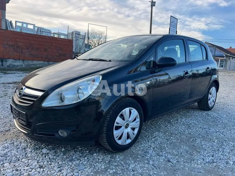Opel Corsa D — polovni automobil