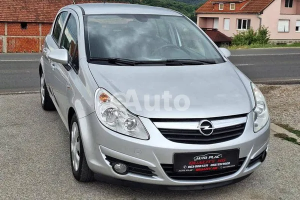 Opel Corsa D — polovni automobil