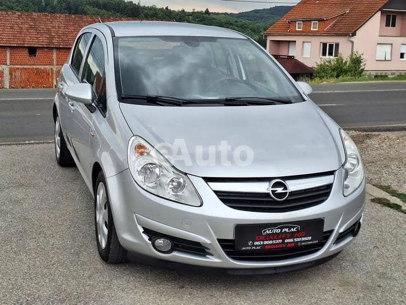 Opel Corsa D — polovni automobil