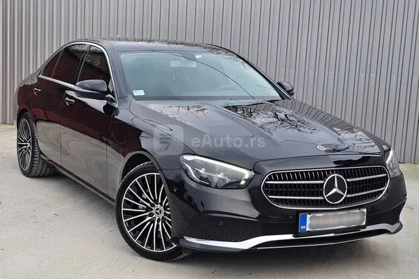 Mercedes Benz E 200 — polovni automobil