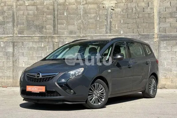 Opel Zafira — polovni automobil