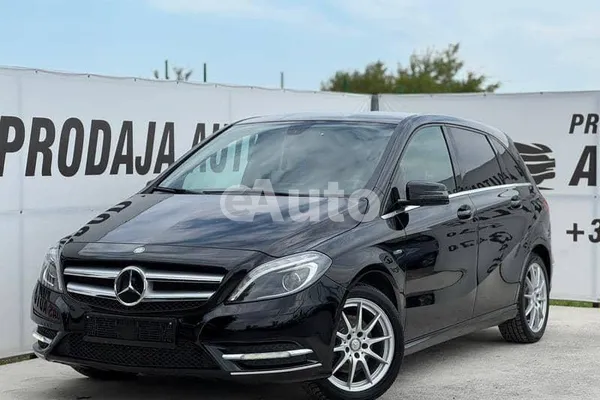 Mercedes Benz B 180 — polovni automobil