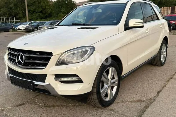 Mercedes Benz ML 250 — polovni automobil