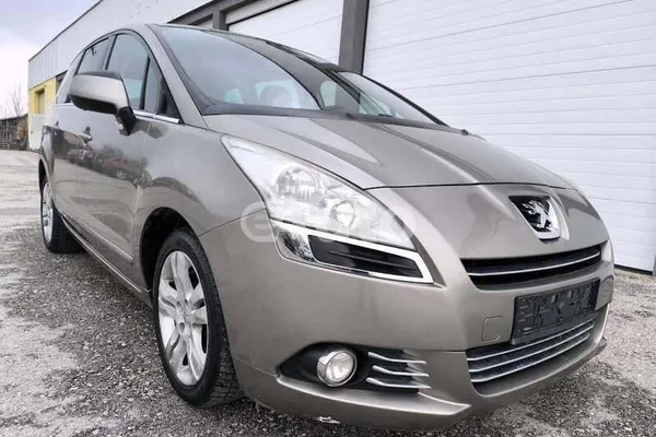 Peugeot 5008 — polovni automobil