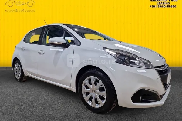Peugeot 208 — polovni automobil
