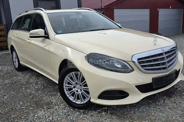 Mercedes Benz E 200 — polovni automobil