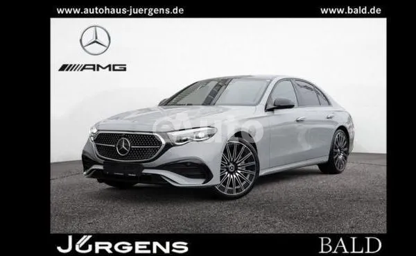 Mercedes Benz E 220 — polovni automobil