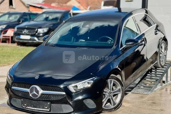 Mercedes Benz A 180 — polovni automobil