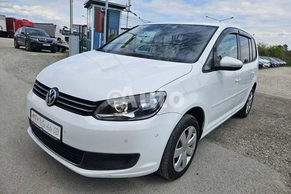 Volkswagen Touran — polovni automobil
