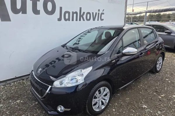 Peugeot 208 — polovni automobil