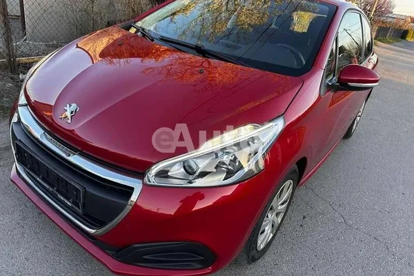 Peugeot 208 — polovni automobil