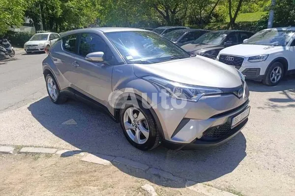 Toyota C-HR — polovni automobil