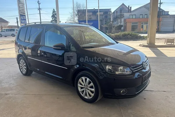 Volkswagen Touran — polovni automobil