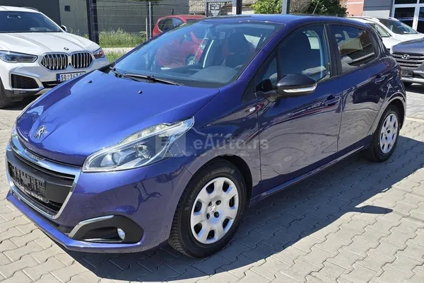 Peugeot 208 — polovni automobil
