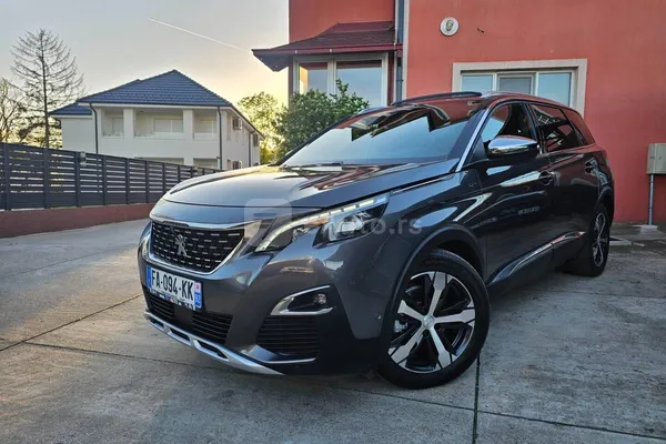 Peugeot 5008 — polovni automobil