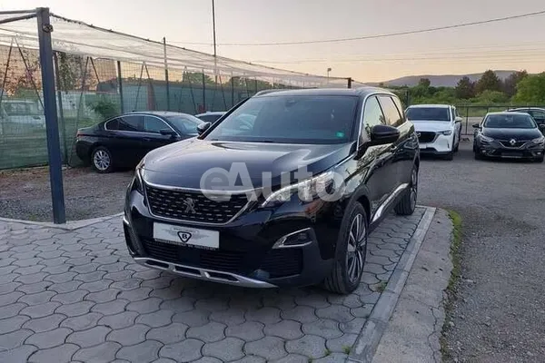 Peugeot 5008 — polovni automobil