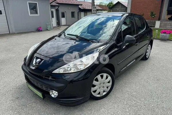 Peugeot 207 — polovni automobil