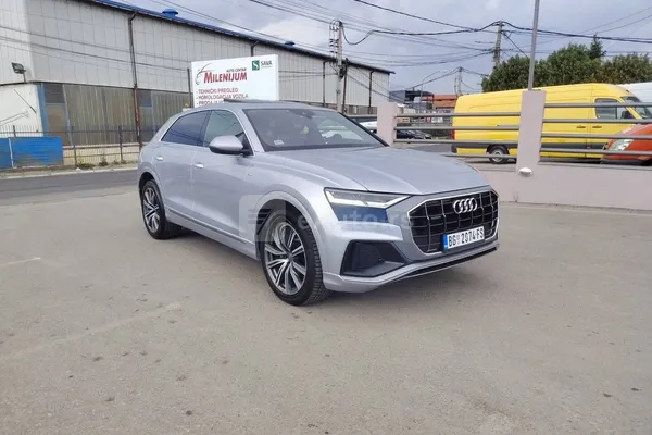 Audi Q8 — polovni automobil