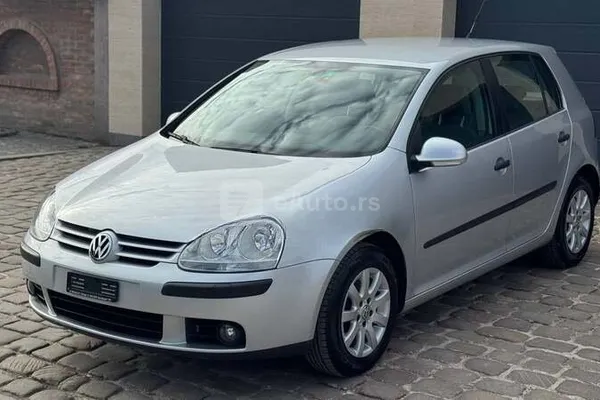 Volkswagen Golf 5 — polovni automobil