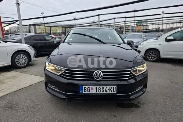 Volkswagen Passat B8 — polovni automobil