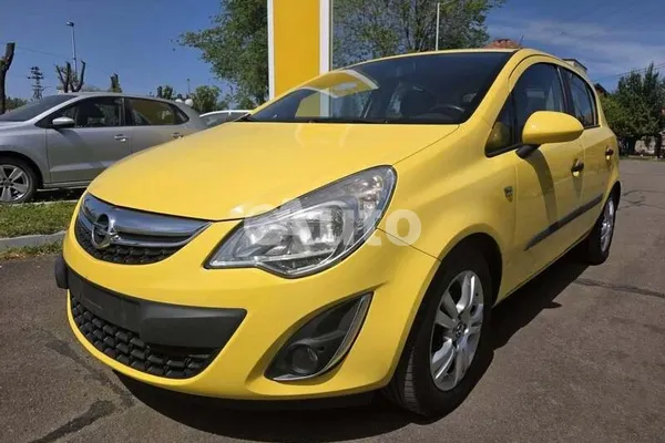 Opel Corsa D — polovni automobil