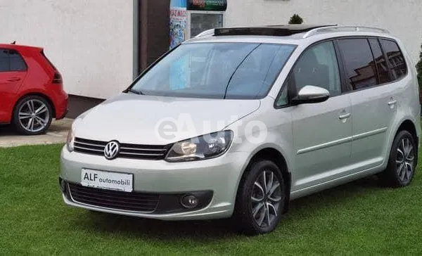 Volkswagen Touran — polovni automobil