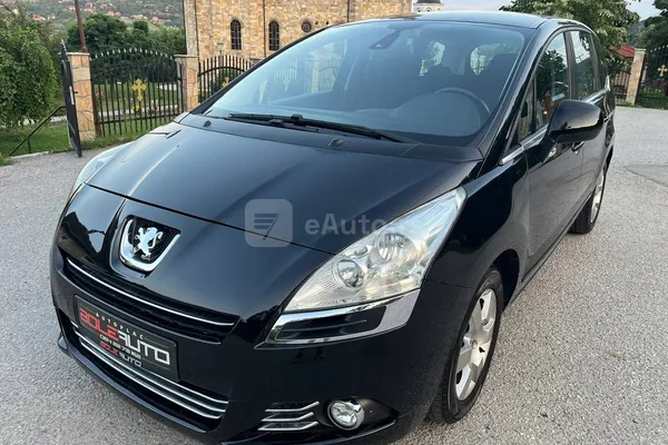 Peugeot 5008 — polovni automobil