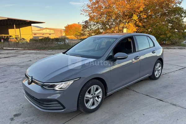 Volkswagen Golf 8 — polovni automobil