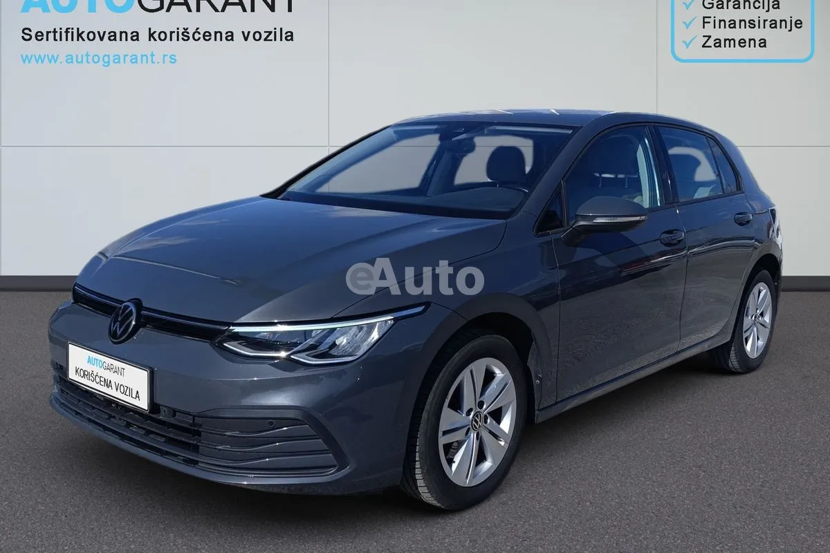 Volkswagen Golf 8 — polovni automobil